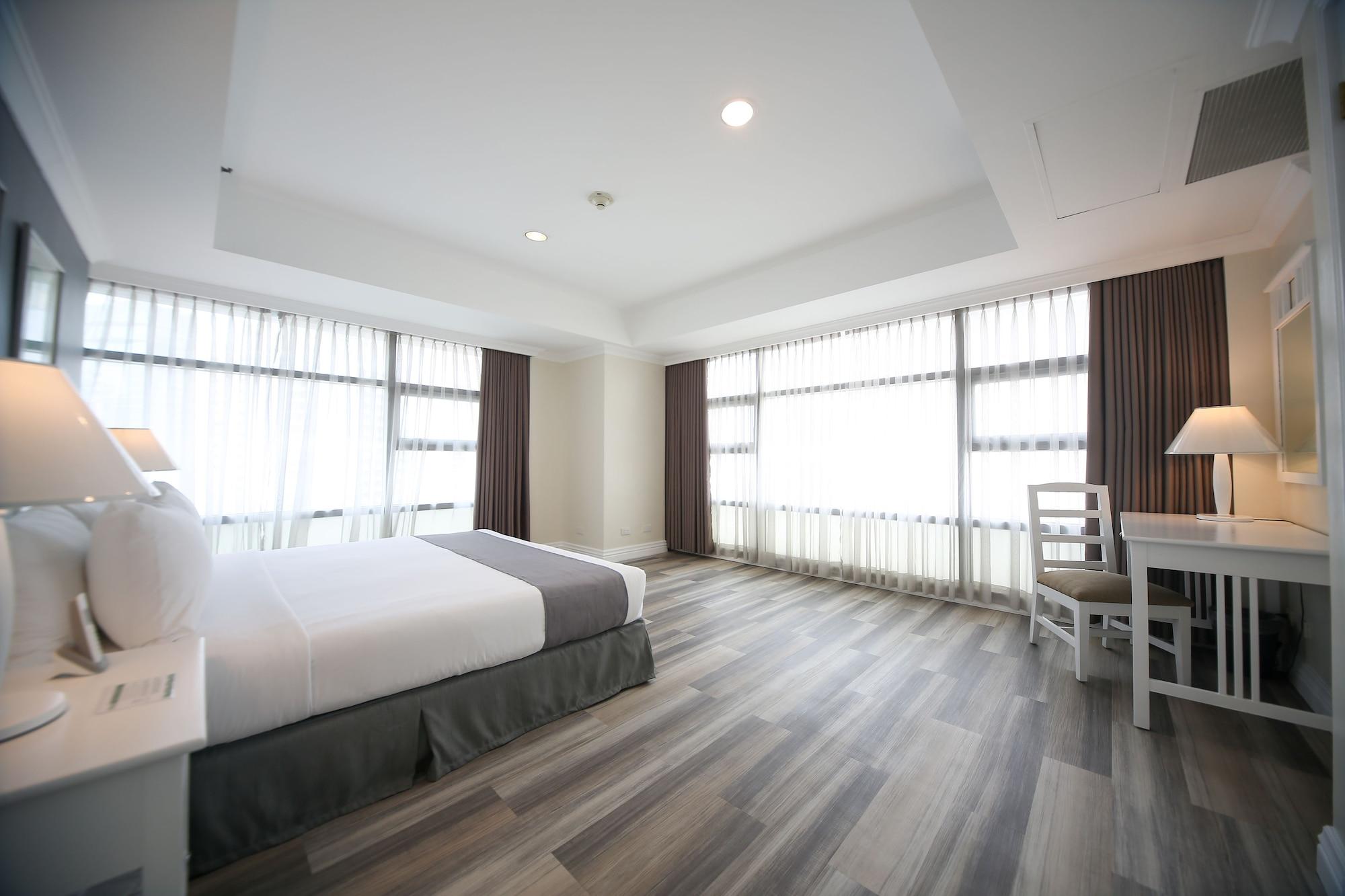 Infinity Tower 4*