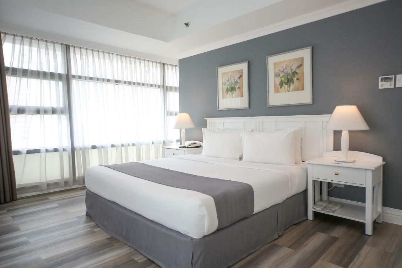 Infinity Tower 4* Makati City