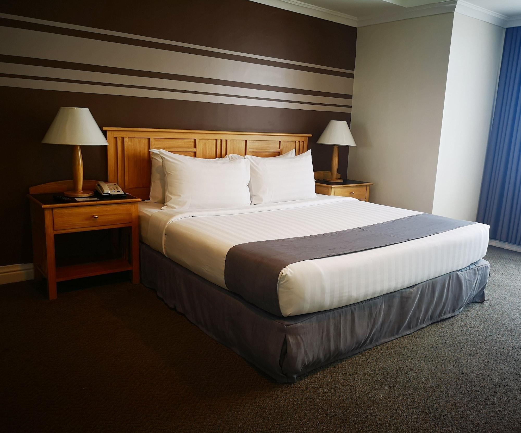 Infinity Tower 4* Makati City